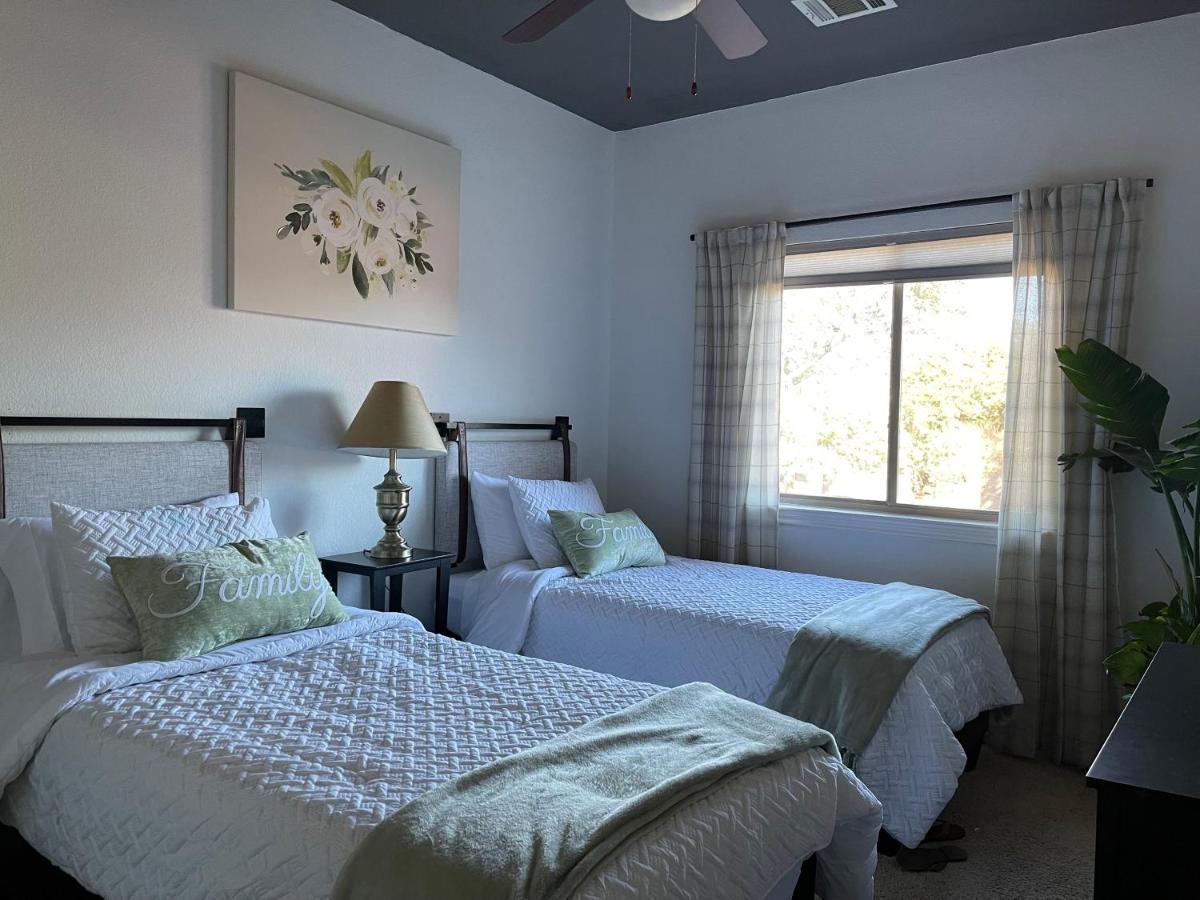 Lakeland Casita In Point Venture Optional Golf Cart *